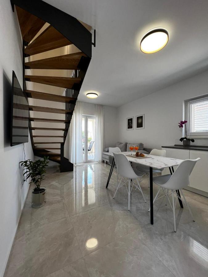 Holiday Home Bajlo ซาดาร์ ภายนอก รูปภาพ