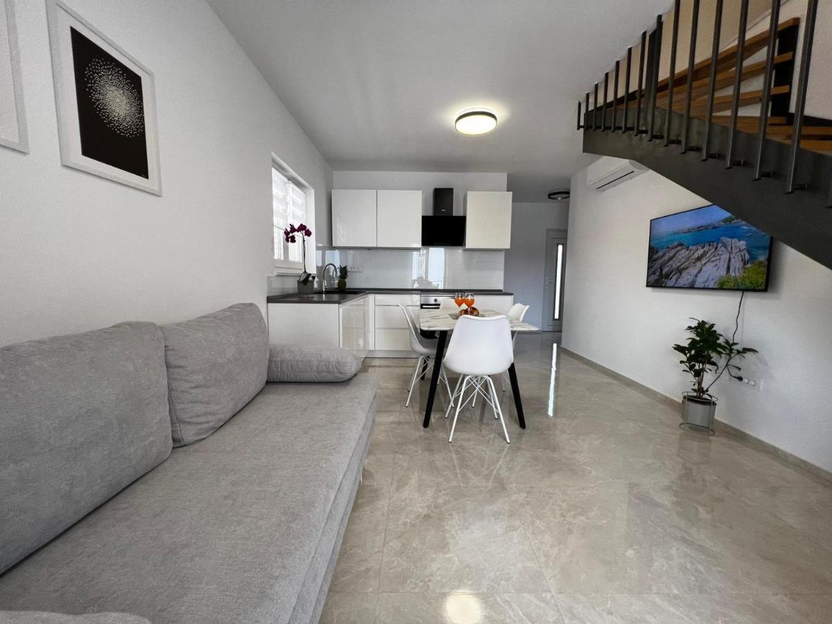 Holiday Home Bajlo ซาดาร์ ภายนอก รูปภาพ