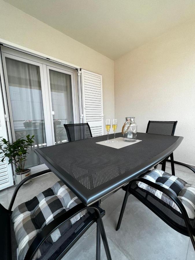 Holiday Home Bajlo ซาดาร์ ภายนอก รูปภาพ
